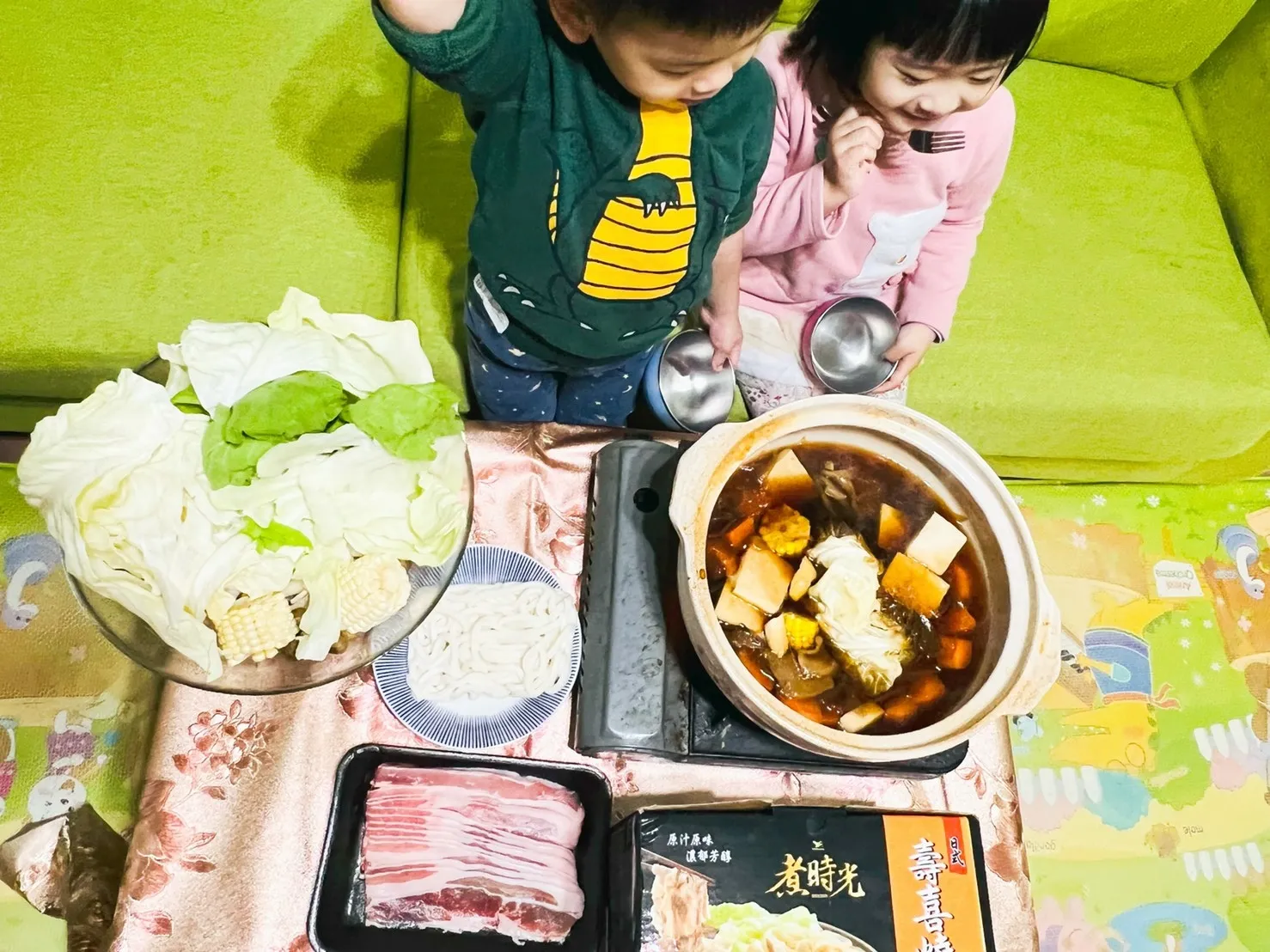 LINE_ALBUM_統一煮時光 酸菜白肉鍋 麻辣鍋 壽喜燒鍋_211223_23.jpg
