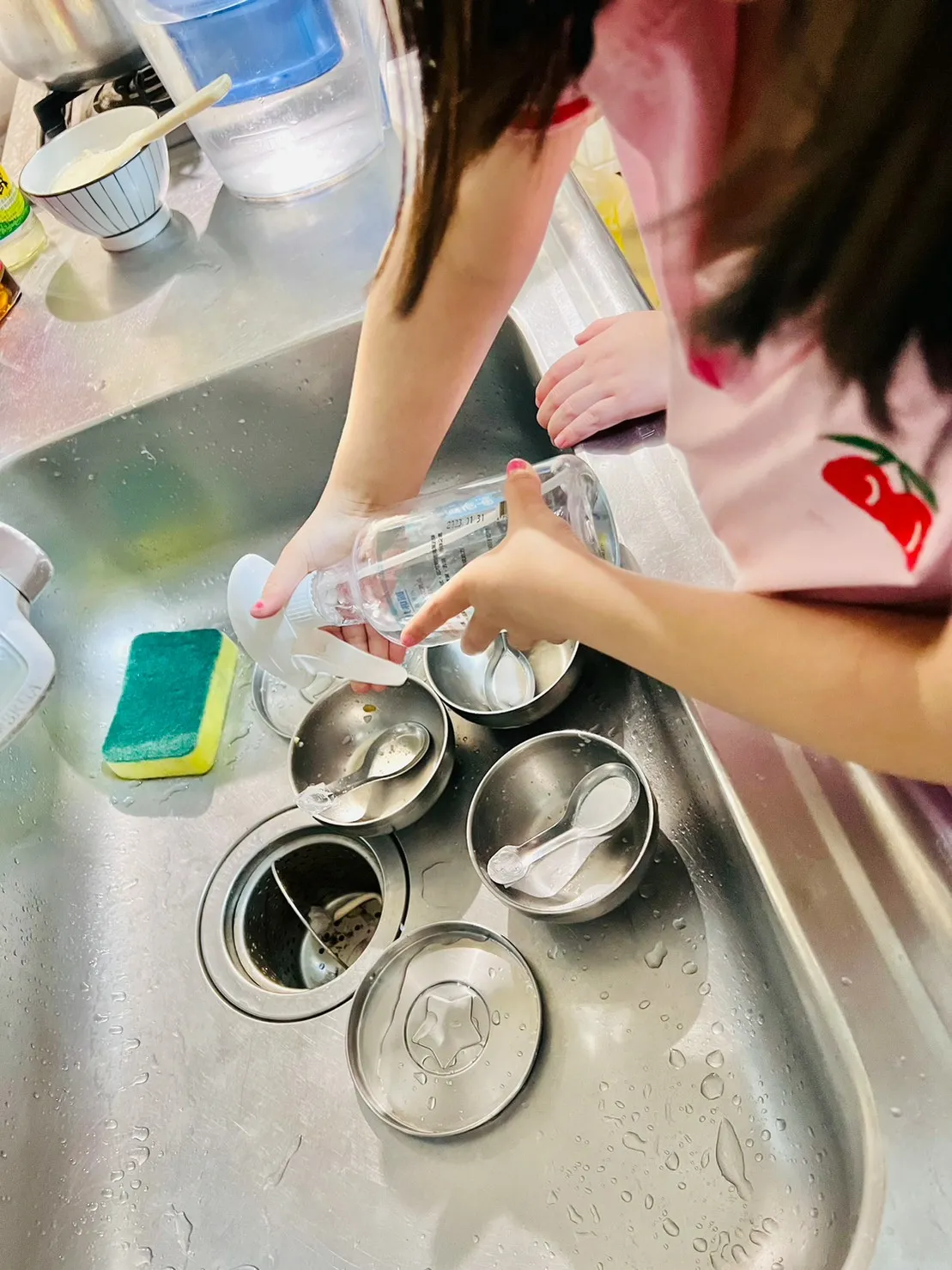 LINE_ALBUM_沒有油電淨水 用水去油消除異味 無化學成分 無介面活性劑 不傷皮膚_230319_19.jpg